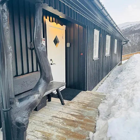 Koselig Midt I Fredelige Omgivelser